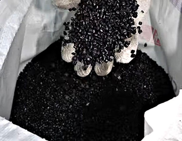 pellets15